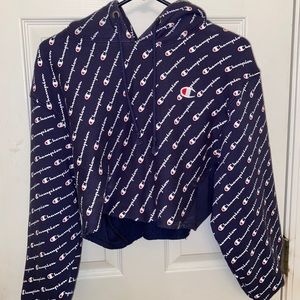 Cropped sweatshirt
